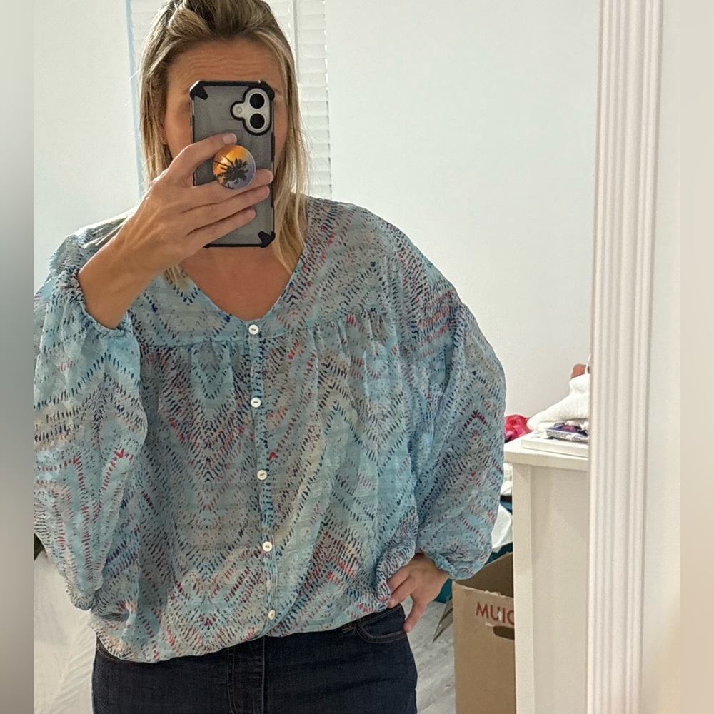 Blue Patterned Button-Up Blouse - Picture 2 of 4